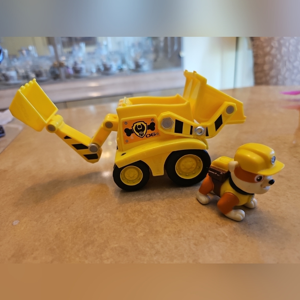 Nickelodeon Paw Patrol Rubble Figure And Bulldozer Vehicle Playset Toy Figure